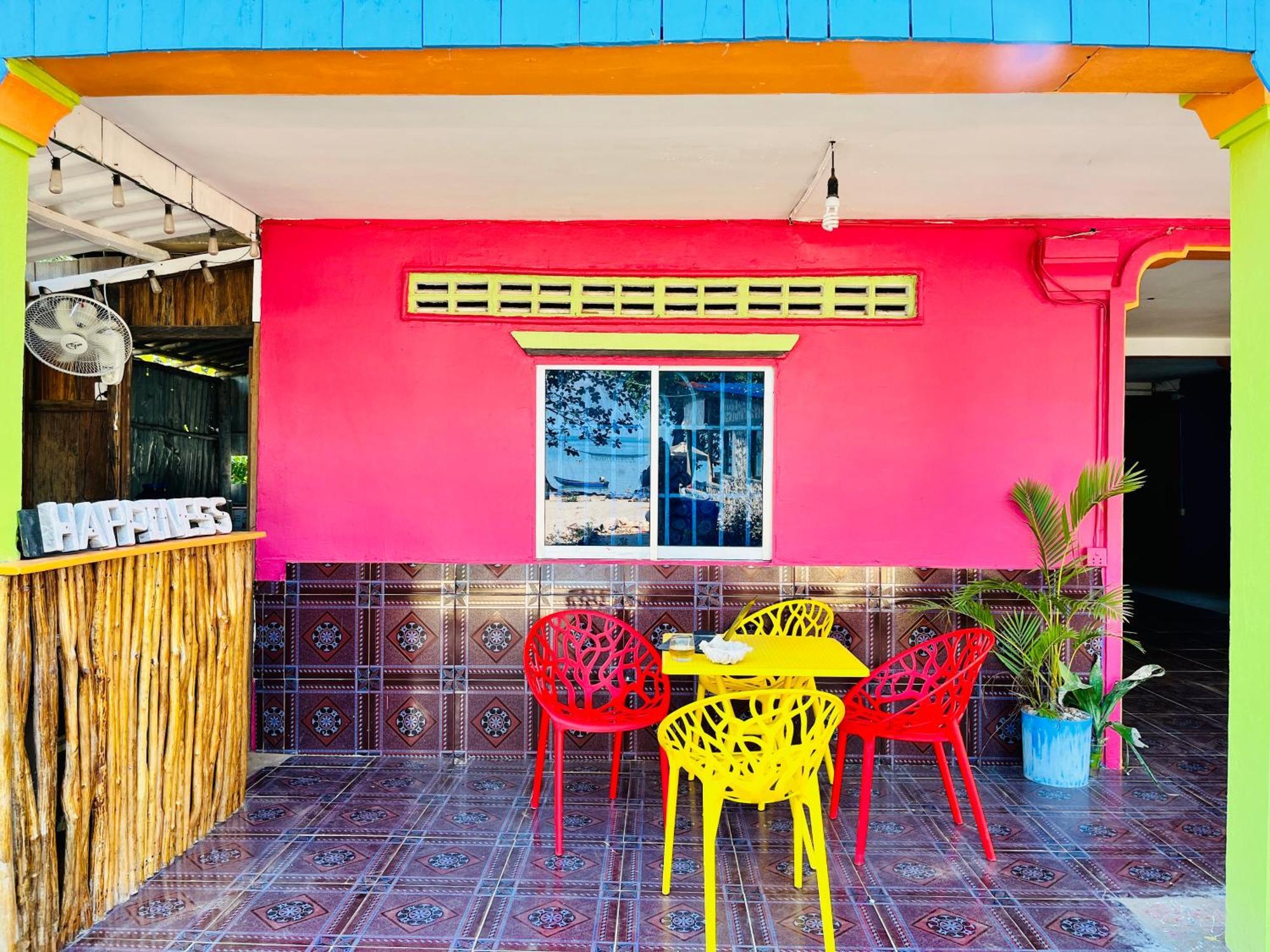 Happiness Guesthouse Koh Rong Sanloem Extérieur photo